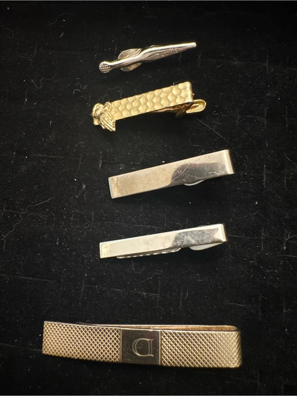 Lot of 5 Vintage Men’s Tie Clips Bars Gold & Silver Tone Assorted Designs